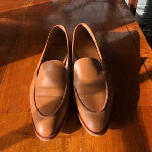 Everlane modern loafers in camel